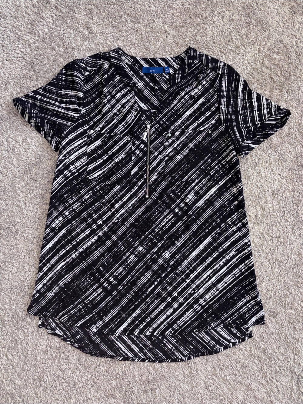 APT.9 Black & White Diagonal Stripe V-Neck Top with Front Zip